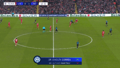 TA：巴萨防守存在问题，但弗里克无意放弃高位防线的战术