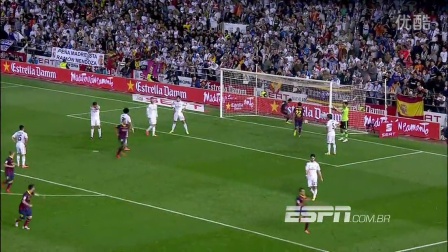 詹姆斯篮板表现抢眼，助球队逆转