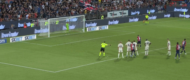 阿斯：皇马预计伯纳乌赛季营收超4亿欧，俱乐部总收入12.48亿（阿斯：伯纳乌本季预计创收超4亿欧，皇马俱乐部总营收达12.48亿欧）