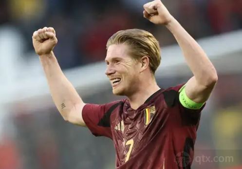 球衣颜色相近？当值主裁把维罗纳与乌迪内斯搞混了